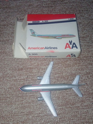 Schabak American Airlines A300 model 1:600 like new