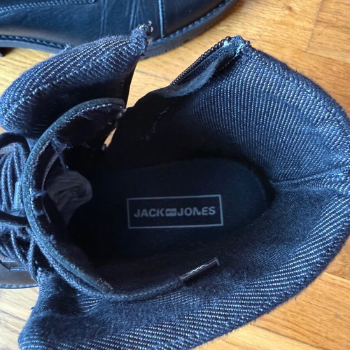Jack & Jones black boots size 42 like new
