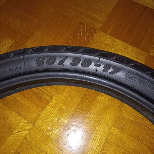 Michelin Pilot Street motorcycle tires used, pair 70/90/17 front 80/90/17 rear