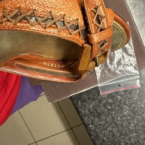 Louis Vuitton mules like new, leather, size 39.5
