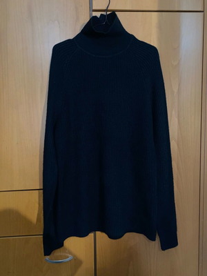 Bershka knitted turtleneck black, new, size L