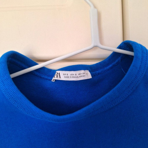 Zara dress blue electric like new, elastic cotton