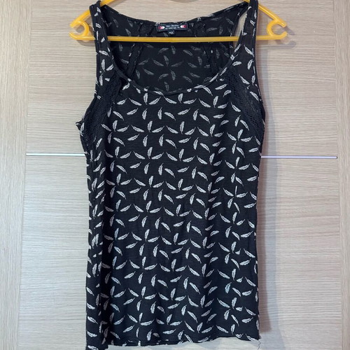 Bershka sleeveless women's top used, size S, black and white