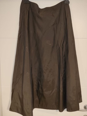 Midi φούστα Juliette A-line με κεντητά τριαντάφυλλα, καφέ, XL & XXL