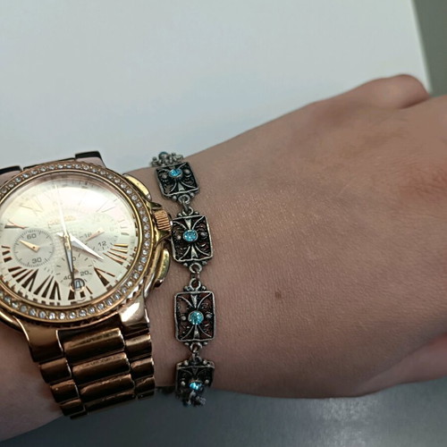 Vintage 925 silver bracelet like new with blue filigree stones