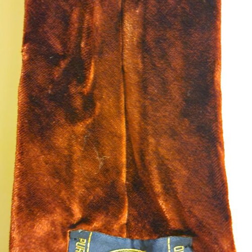 Velvet burgundy tie used, silk and velvet