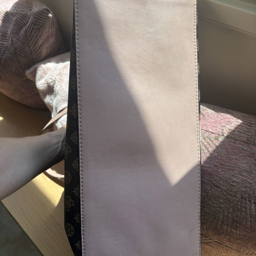 Guess Original Shoulder Bag like new, beige and brown