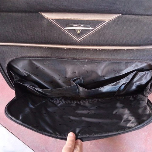 Magellan wheeled travel bag in good condition