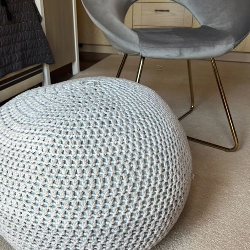 Handmade knitted pouf like new, ecru color