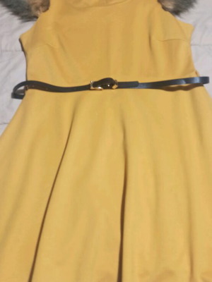 Freestyle short dress mustard color large like new