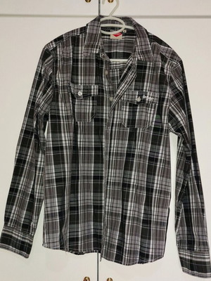 Lee Cooper shirt size M like new, black and white checkered