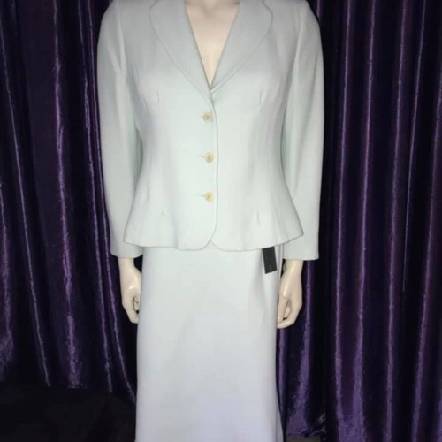 Tagier suit new, size 42, jacket and skirt