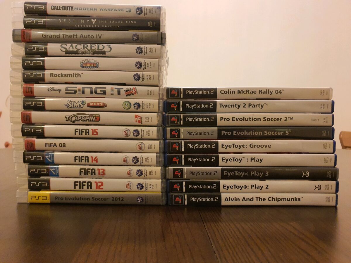 Set of used PS2 and PS3 games with PS5… - € 60,00 - Vendora.cy