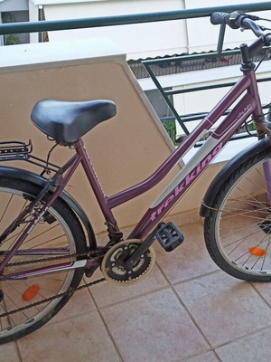 Orient Trekking women's city bike used, 26 inch wheel, 12-speed Shimano