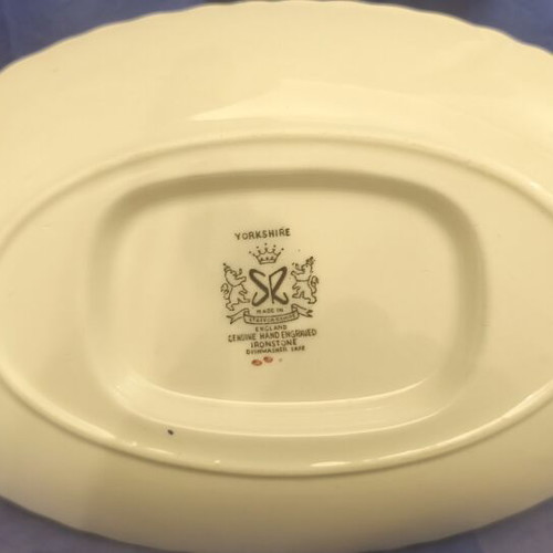 Vintage Yorkshire Staffordshire Ironstone Gravy Boat like new, made in England