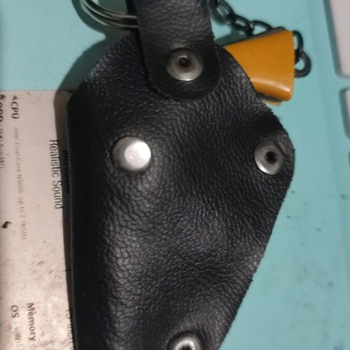 Miniature 1975 Minion Metal Keychain Gun like new