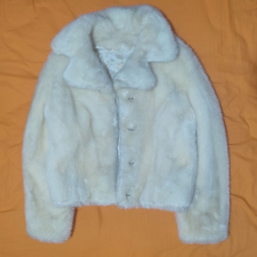 Fashionline Style women's faux fur coat like new, size S, ecru