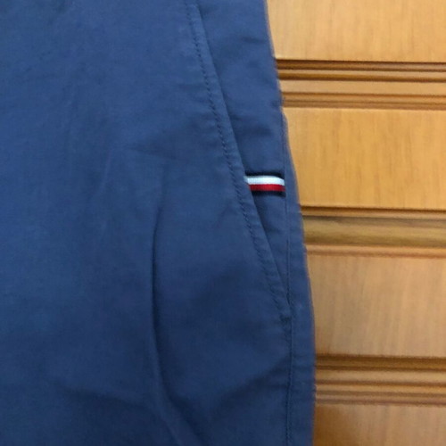 Tommy Hilfiger Bermuda shorts like new, size XL, blue