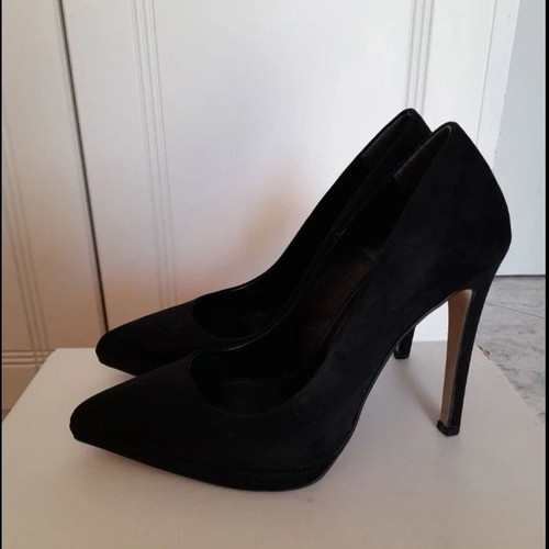Stefania suede women's pumps size 36, black