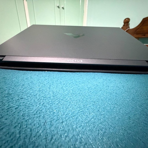 HP Victus 15-fb0010nv 15.6'' FHD IPS laptop like new with Ryzen 7 and RTX 3050