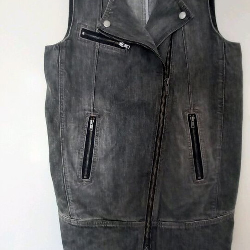 DKNY sleeveless denim jacket like new, oversized, long, gray