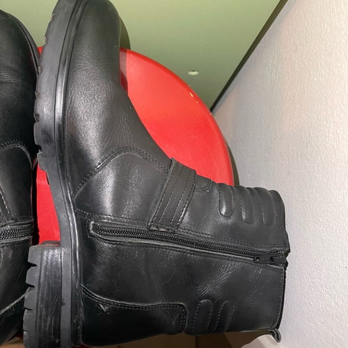Leather ankle boots black slightly used, size 40