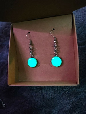 Handmade earrings from stainless steel that glow in the dark, new
