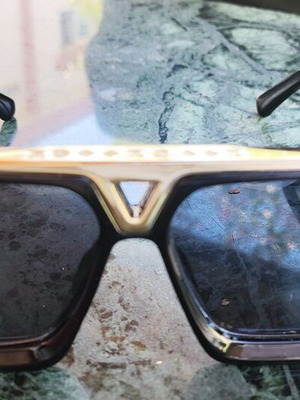 Louis Vuitton sunglasses new black acetate