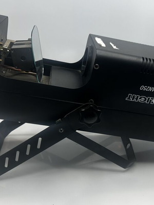 Дискотечен скенер InvoLight DJ Scan250 като ново