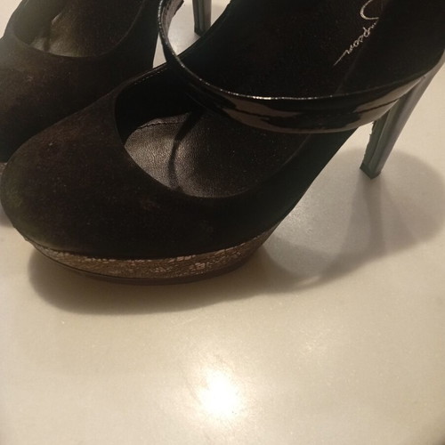 Jessica Simpson black pumps size 40 like new