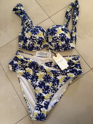 Ted Baker swimsuit like new, multicolor, size XL