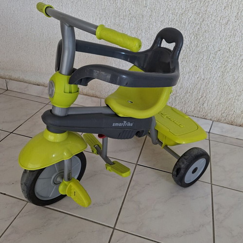 SmarTrike tricycle