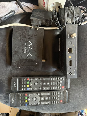 A4K Amiko Δορυφορικός αποκωδικοποιητής μεταχειρισμένος με φθορά εξωτερικά