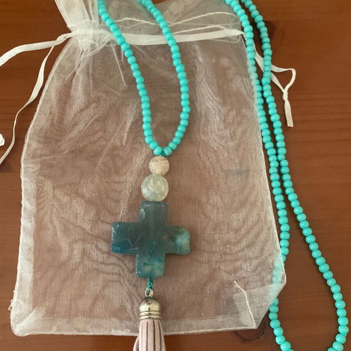 Necklace like new handmade turquoise with cross