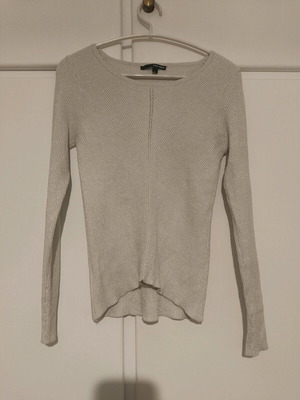 Women's knitted white blouse with metallic thread like new, size L
