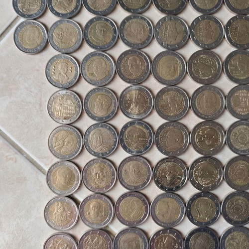 2€ coin collection used, over 5 coins