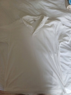 Μπλούζα polo μεταχειρισμένη, άσπρη, μεγέθη L και XL