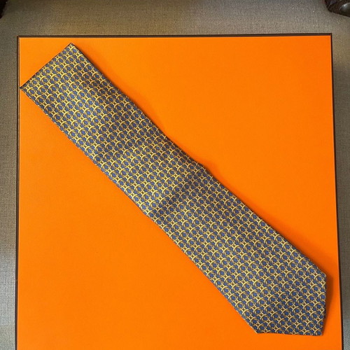 Hermes silk tie used model 7884 MA