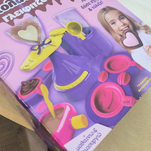 Chocolate Maker for Lollipops like new