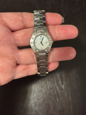 Tissot women's watch used, stainless steel with diamonds