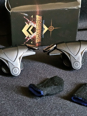Game Joystick for Smartphone