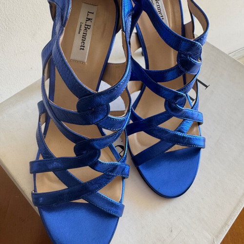L.K. Bennett London pumps like new, metallic blue