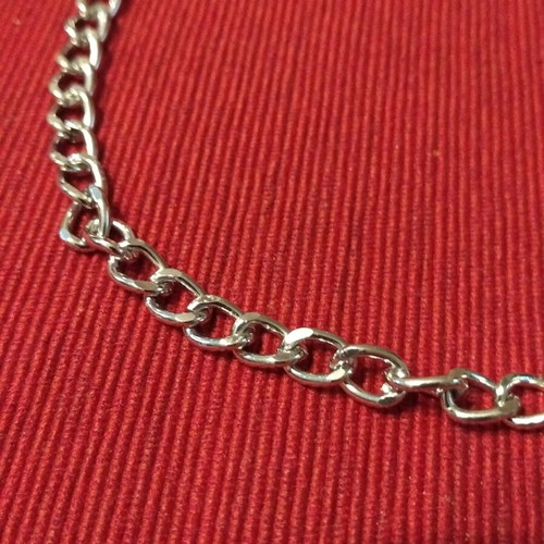 Necklace chain like new, silver color with free bracelet gift
