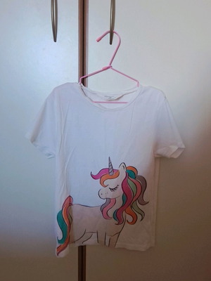 Unicorn blouse used, size 6-7 years, cotton