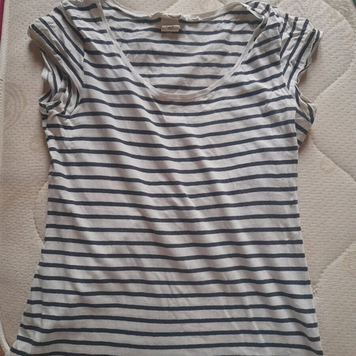 H&M short-sleeve blouse like new, size S