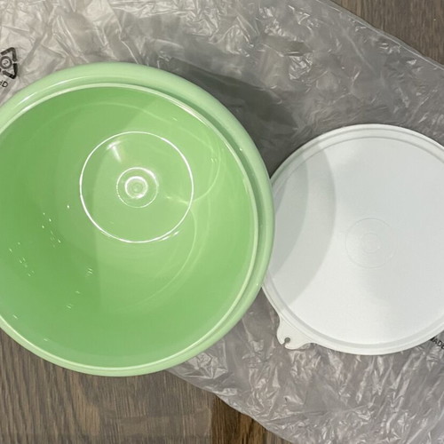 Tupperware Peng mixing bowl 1.0 L lime green