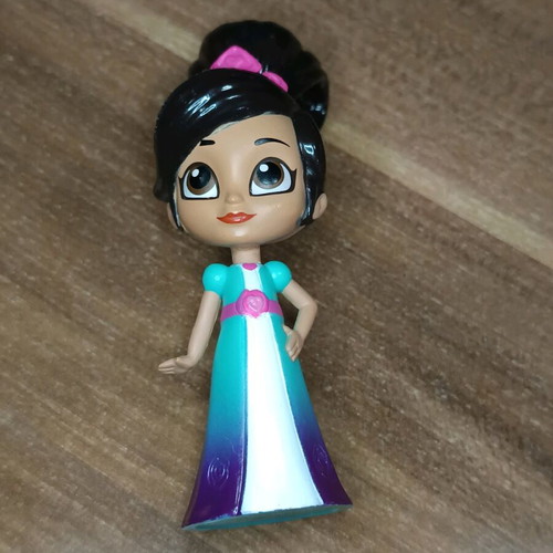 Princess Nella figure 9cm like new