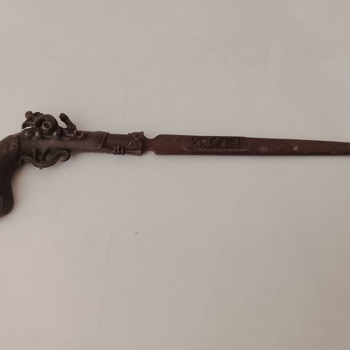 Vintage Collectible Χαρτοκόπτης Κουμπούρα used
