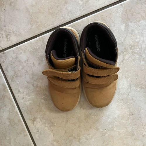 Timberland kids boots used size 27 brown