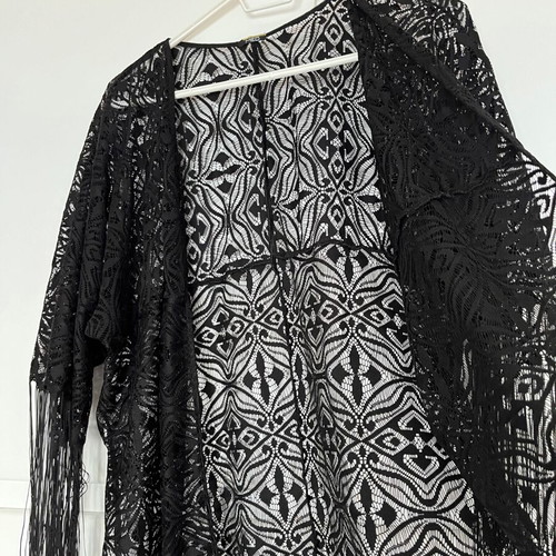 Med black kimono with fringes like new